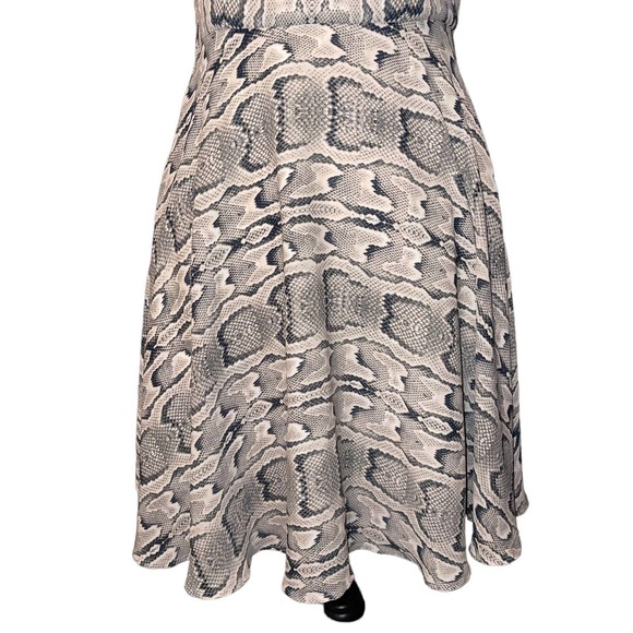 Express Women’s Halter Sleeveless Python Print Dress Size 4 - Picture 4 of 5